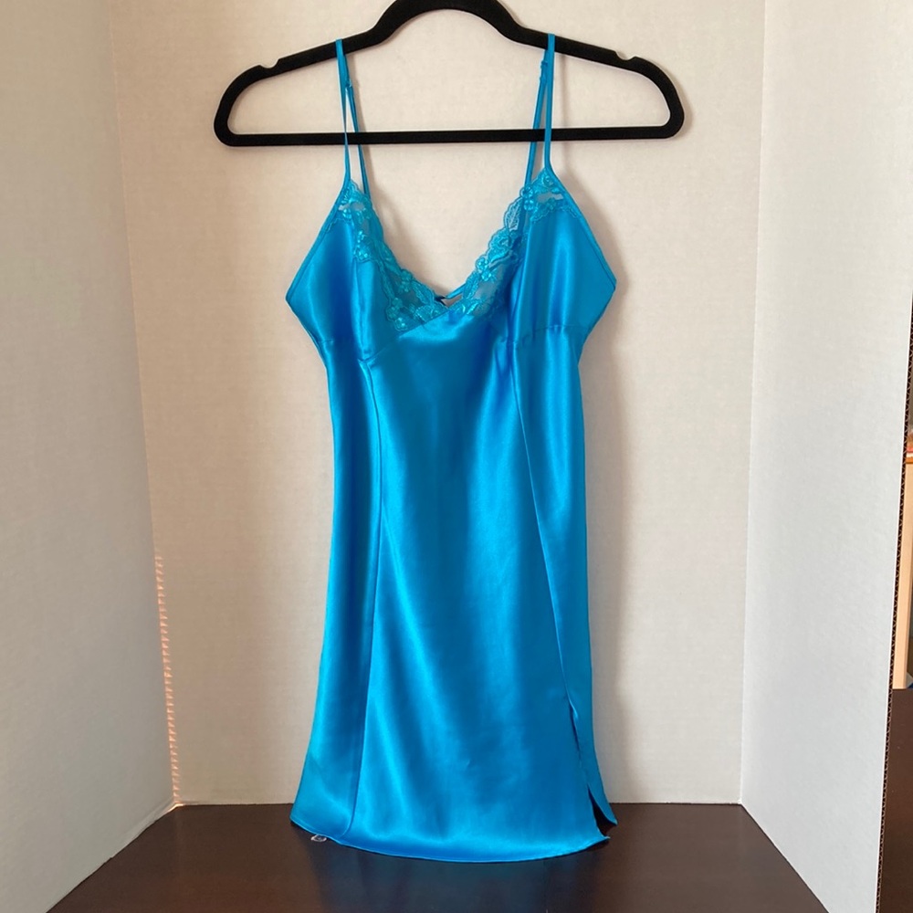 Victoria’s Secret Nightgown
